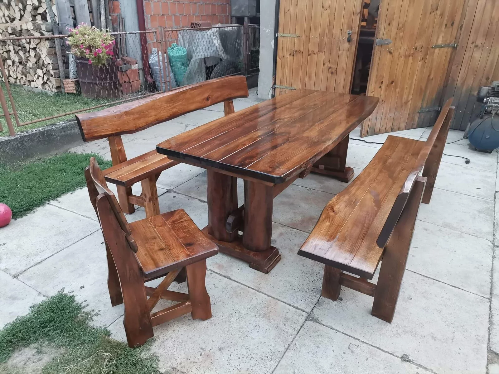 bastenske garniture klupe i stolovi