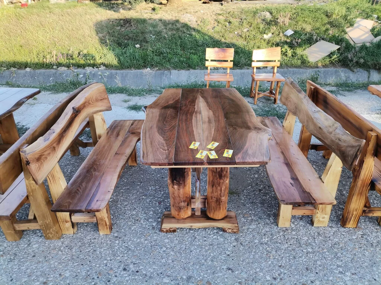 bastenske garniture klupe i stolovi